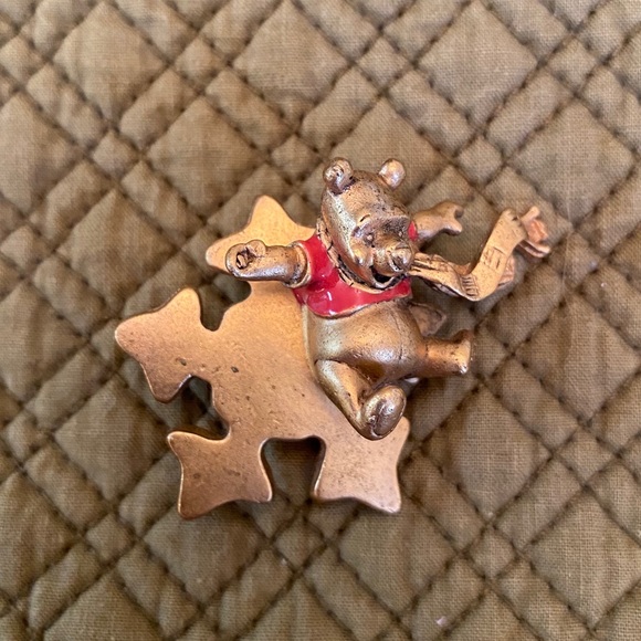 5 Vintage Winnie The Pooh Brooch - Picture 4 of 6